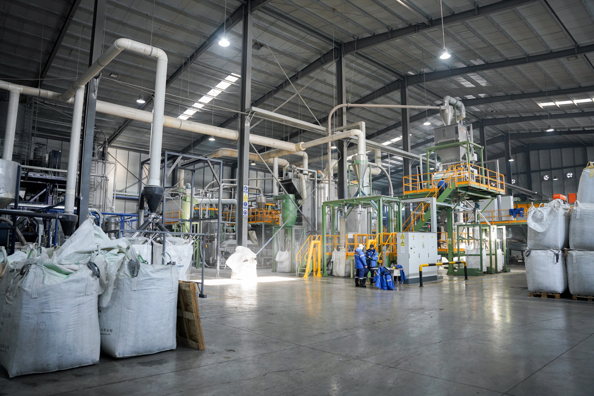 Улсын хэмжээнд хуванцар дахин боловсруулах 24 үйлдвэр ажиллаж байна